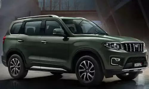 முழுசா ரூ. 2.5 லட்சம் தள்ளுபடி... முரட்டு ஆஃபர் அறிவித்த மஹிந்திரா