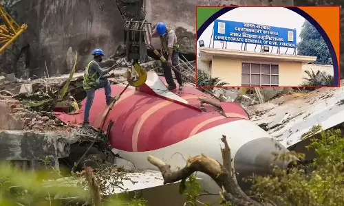 போயிங் 737, 787 விமானங்களில் 21ஆம் தேதிக்குள் எரிபொருள் ஸ்விட்ச் லாக்கிங் சிஸ்டத்தை ஆய்வு செய்ய உத்தரவு