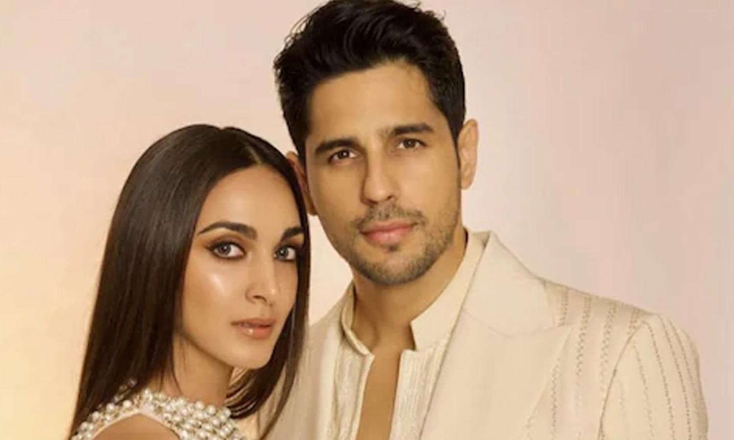 கியாரா அத்வானிக்கு பெண் குழந்தை- திரையுலகினர் வாழ்த்து