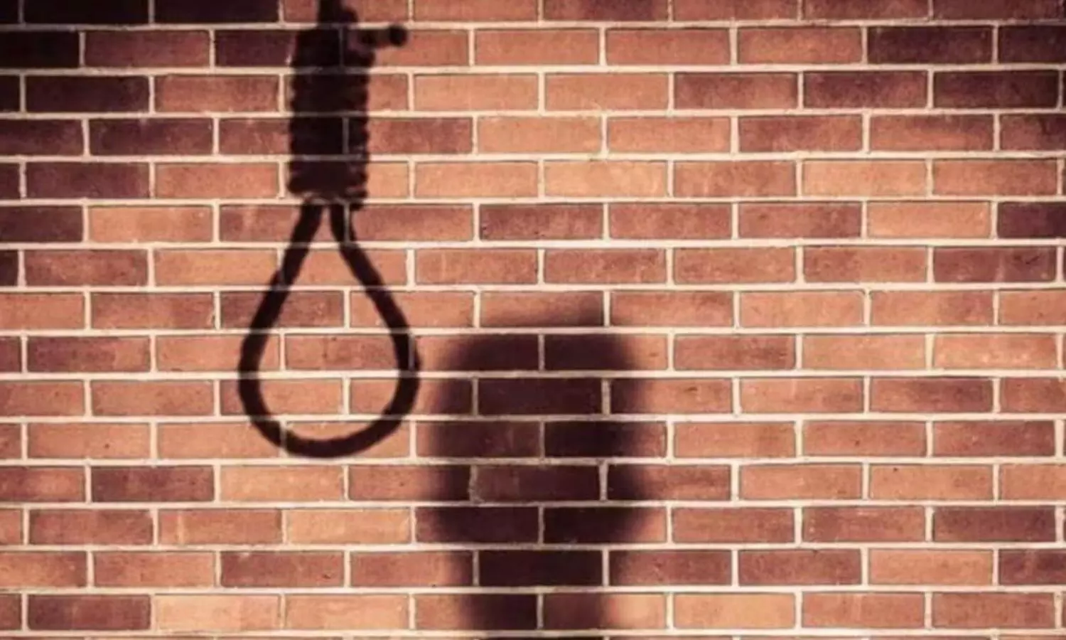 என்னை மன்னித்துவிடுங்கள் நீட் தேர்வு அச்சத்தில் அடுத்தடுத்து நிகழ்ந்த 2  தற்கொலைகள்