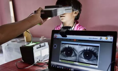 7 வயதுக்கு மேற்பட்ட குழந்தைகளின் ஆதாரை புதுப்பிக்க ஆதார் ஆணையம் உத்தரவு