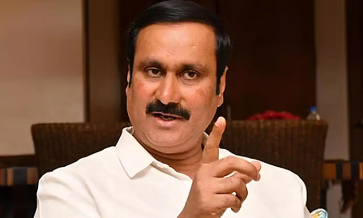 காமராசரின் புகழுக்கு களங்கம் கற்பிப்பதா? - தி.மு.க. மன்னிப்பு கேட்க வேண்டும்! - அன்புமணி காமராசரின் புகழுக்கு களங்கம் கற்பிப்பதா? - தி.மு.க. மன்னிப்பு கேட்க வேண்டும்! - அன்புமணி