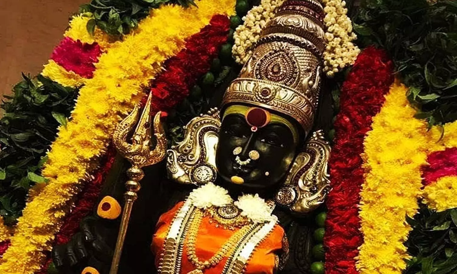 ஆடி முதல் வெள்ளி: வழிபாட்டு முறையும் நன்மையும்