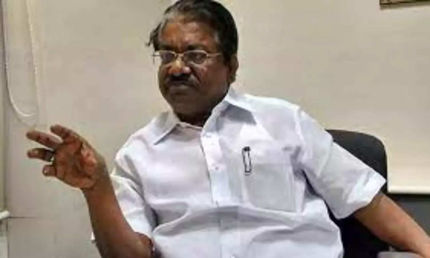 தமிழ்நாட்டில் கூட்டணி ஆட்சிக்கு சாத்தியமில்லை- டி.கே.எஸ்.இளங்கோவன் திட்டவட்டம்