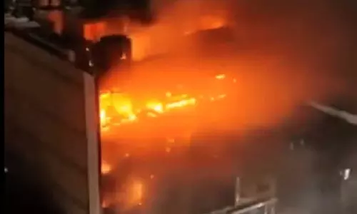 ஈராக்: ஷாப்பிங் மாலில் ஏற்பட்ட தீ விபத்தில் 60-க்கும் மேற்பட்டோர் பலி