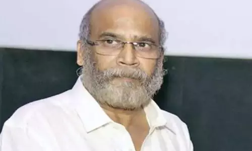 பிரபல இயக்குனர் வேலு பிரபாகரன் காலமானார்