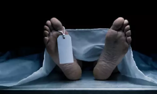 4 சிறுவர்களால் கூட்டுப் பாலியல் வன்கொடுமை செய்யப்பட்ட சிறுமி தூக்கிட்டு தற்கொலை - உ.பி.யில் அதிர்ச்சி