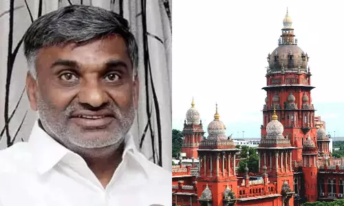 அ.தி.மு.க. முன்னாள் அமைச்சர் கே.சி.வீரமணி மனு தள்ளுபடி - சென்னை ஐகோர்ட்