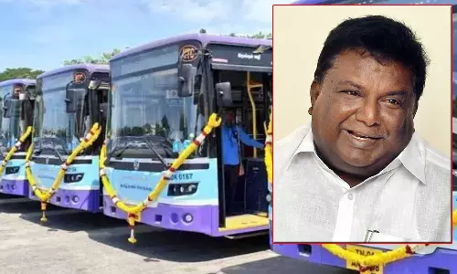 EPS ஆட்சியில் ஓடிய சுந்தரா டிராவல்ஸ் பேருந்துகளுக்கு பதிலாக, தற்போது புதிய பேருந்துகள் இயக்கம்: அமைச்சர் சிவசங்கர்