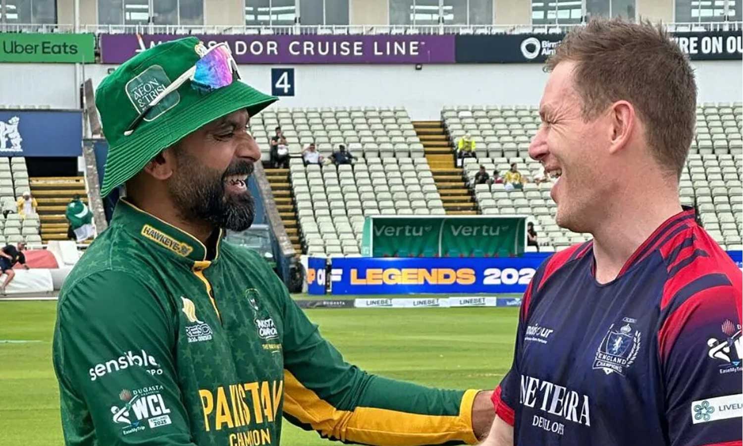 லெஜண்ட் உலக சாம்பியன்ஷிப்: இங்கிலாந்தை 5 ரன்கள் வித்தியாசத்தில் வீழ்த்தியது பாகிஸ்தான் சாம்பியன்ஸ்..!