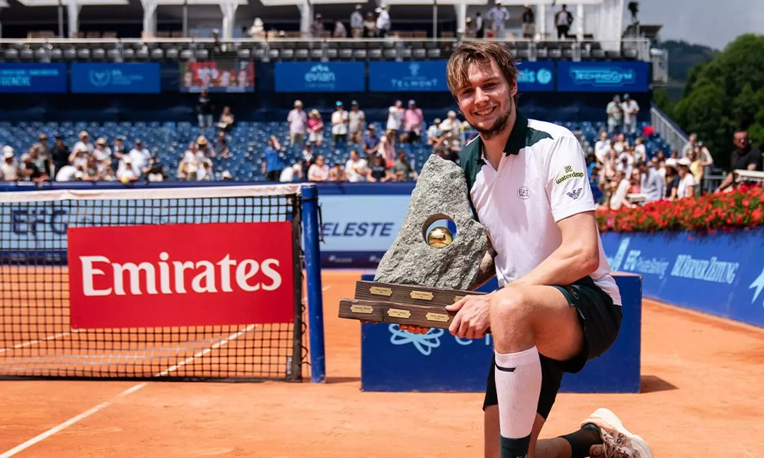 சுவிஸ் ஓபன் டென்னிஸ்: சாம்பியன் பட்டம் வென்றார் அலெக்சாண்டர் பப்ளிக்