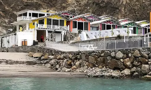 கழிவு நீர் கலப்பதை தடுக்க ஏரிகளை சுற்றி ஓட்டல் கட்ட தடை விதித்த பாகிஸ்தான்