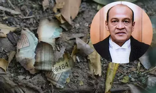 நீதிபதி யஷ்வந்த் வர்மாவை பதவிநீக்கம் செய்ய பாராளுமன்ற இரு அவைகளிலும் எம்.பி.க்கள் கூட்டாக நோட்டீஸ்