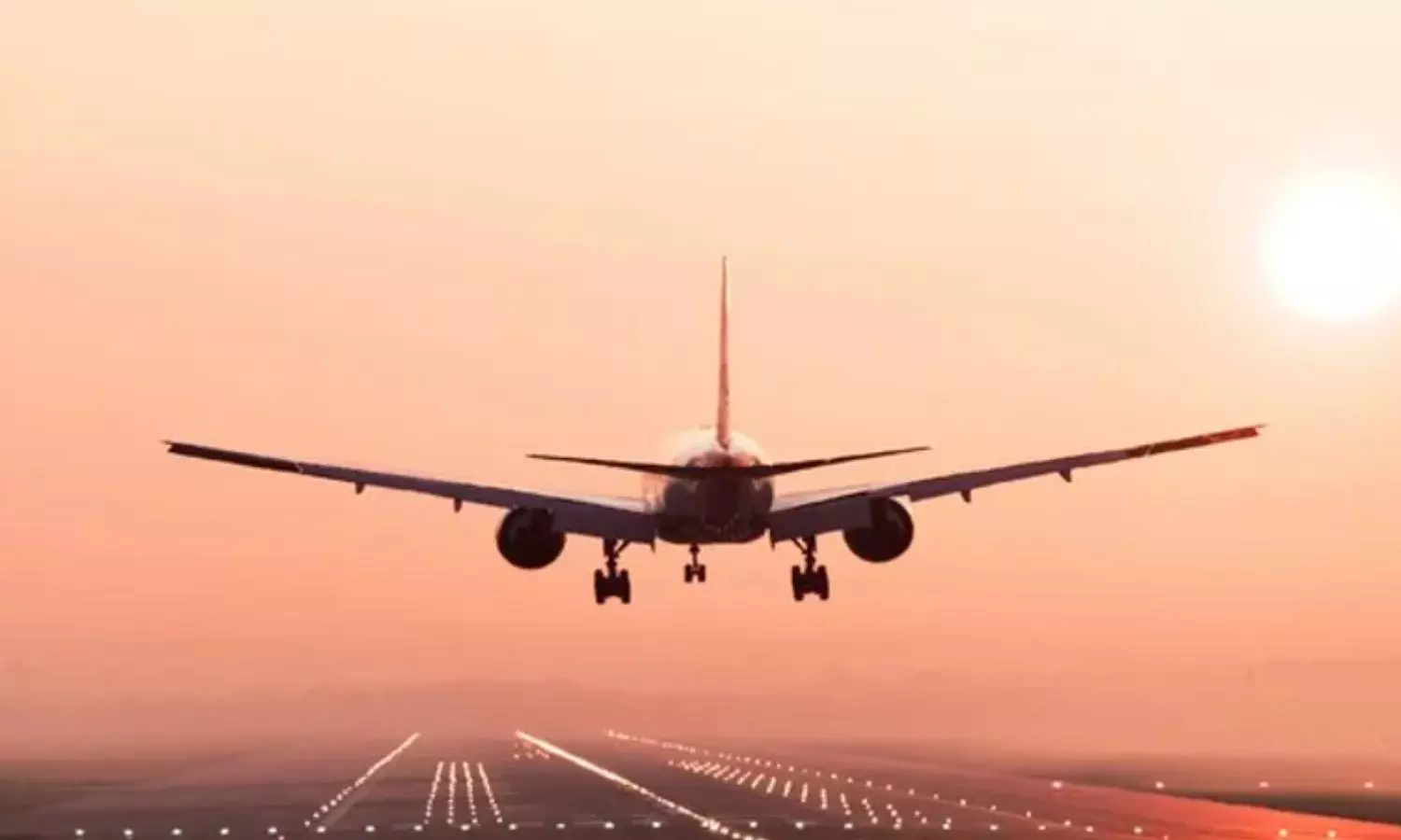 இந்திய வான்வெளியை பயன்படுத்த பாகிஸ்தான் விமானங்களுக்கு தடை நீட்டிப்பு!