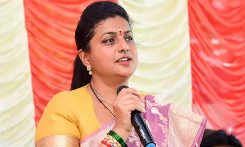 ஊழல் செய்து ரூ.1,000 கோடி சம்பாதித்ததை நிரூபித்தால் அரசியலில் இருந்து விலக தயார் - ரோஜா அதிரடி