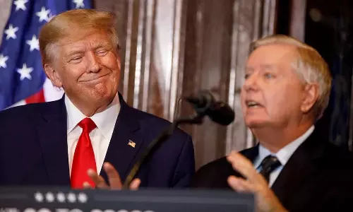 உங்கள் பொருளாதாரத்தை அழித்து விடுவோம் - இந்தியாவுக்கு அமெரிக்க எம்.பி. பகிரங்க மிரட்டல்