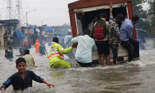 காலநிலை மாற்றத்தால் தத்தளிக்கும் இந்திய நகரங்கள் - 2050ஆம் ஆண்டுக்குள்.. உலக வங்கி அதிர்ச்சி அறிக்கை