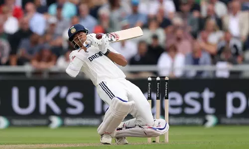 ENGvsIND 4th Test ஜெய்ஸ்வால் அரைசதம்: கே.எல். ராகுல் 46 ரன்னில் அவுட்..!