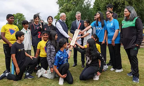 இந்தியா-இங்கிலாந்து உறவை கிரிக்கெட்டுடன் ஒப்பிட்ட பிரதமர் மோடி