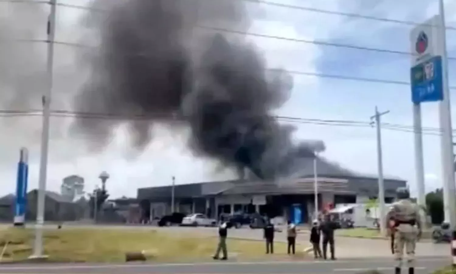 தாய்லாந்து - கம்போடியா இடையே வெடித்த மோதல்.. 14 பேர் பலி - வான்வழித் தாக்குதலால் பரபரப்பு