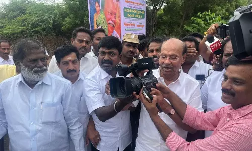 திண்டிவனம் அருகே 87 மரக்கன்றுகளை நட்டு வைத்து பிறந்தநாளை கொண்டாடிய ராமதாஸ்