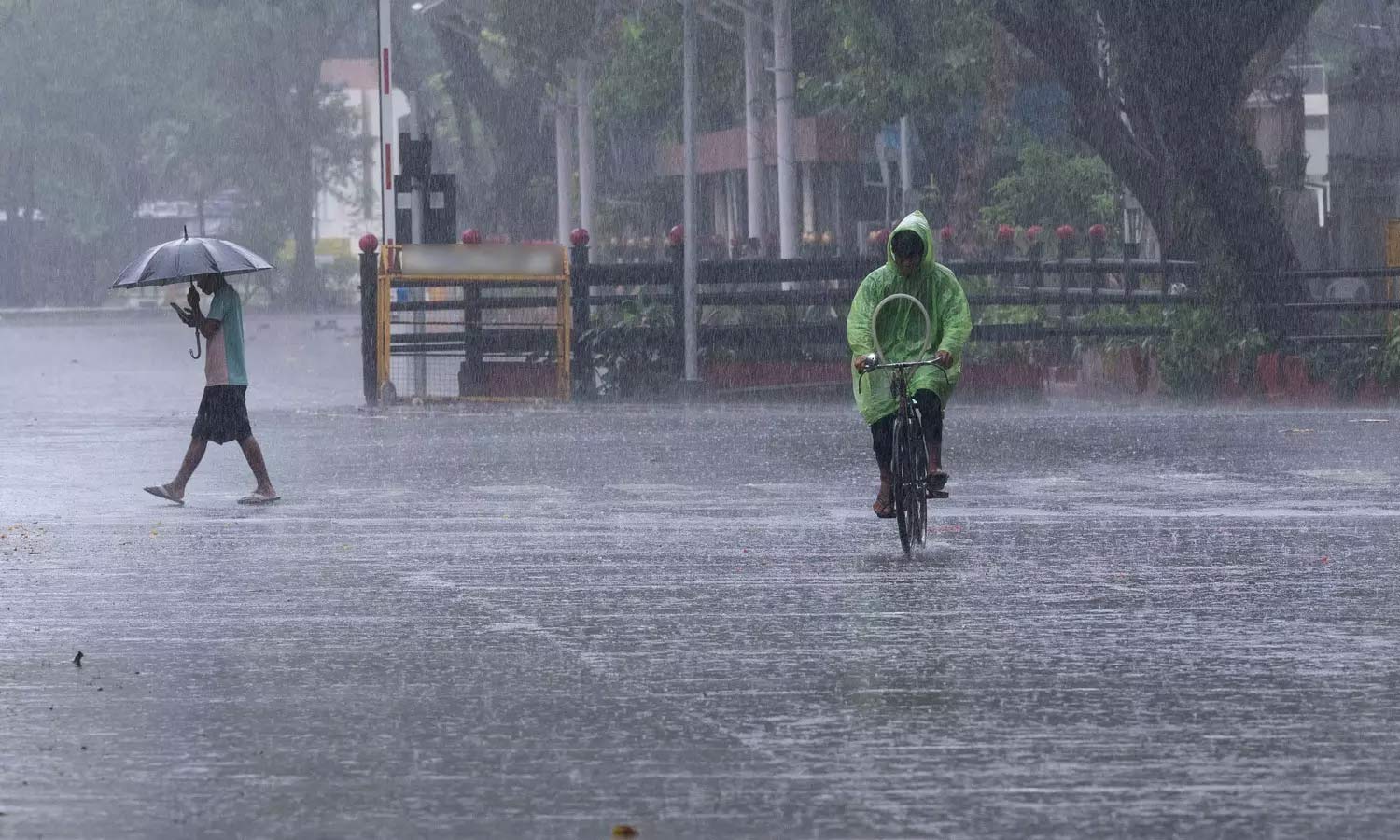 2 மாவட்டங்களுக்கு ஆரஞ்சு அலர்ட் - வானிலை மையம் எச்சரிக்கை 2 மாவட்டங்களுக்கு ஆரஞ்சு அலர்ட் - வானிலை மையம் எச்சரிக்கை
