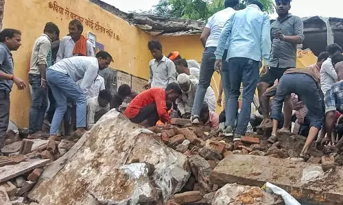 ஆசிரியர்களின் அலட்சியத்தால் பறிபோன 7 மாணவர்களின் உயிர்..  அரசுப் பள்ளி விபத்து பற்றி வெளிவந்த உண்மை