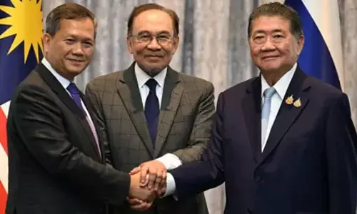 தாய்லாந்து- கம்போடியா இடையே போர் நிறுத்தம்