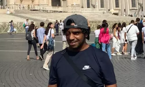 ஆஸ்கார் விருது பெற்ற No other land படத்தில் பணியாற்றிய சமூக ஆர்வலர் இஸ்ரேல் ஆக்கிரமிப்பாளரால் சுட்டுக் கொலை