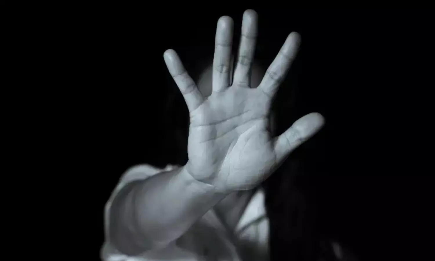 மத்திய பிரதேசத்தில் தினமும் 7 பெண்கள் பாலியல் வன்கொடுமைக்கு ஆளாகும் அவலம் மத்திய பிரதேசத்தில் தினமும் 7 பெண்கள் பாலியல் வன்கொடுமைக்கு ஆளாகும் அவலம்