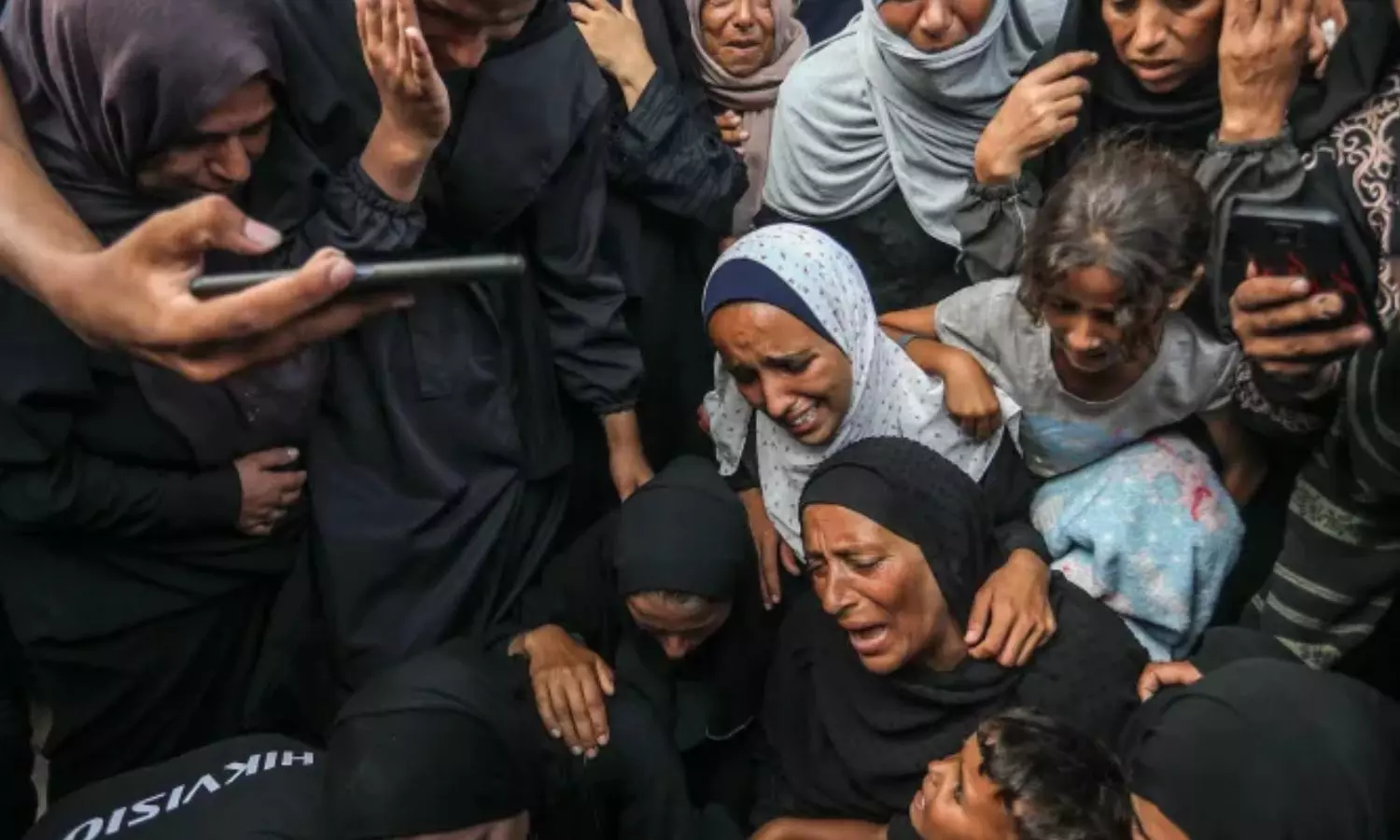 காசாவில் உணவுக்காக காத்திருந்தவர்கள் மீது இஸ்ரேல் தாக்குதல் - 46 பேர் பலி.. பட்டினியால் 154 பேர் பலி காசாவில் உணவுக்காக காத்திருந்தவர்கள் மீது இஸ்ரேல் தாக்குதல் - 46 பேர் பலி.. பட்டினியால் 154 பேர் பலி