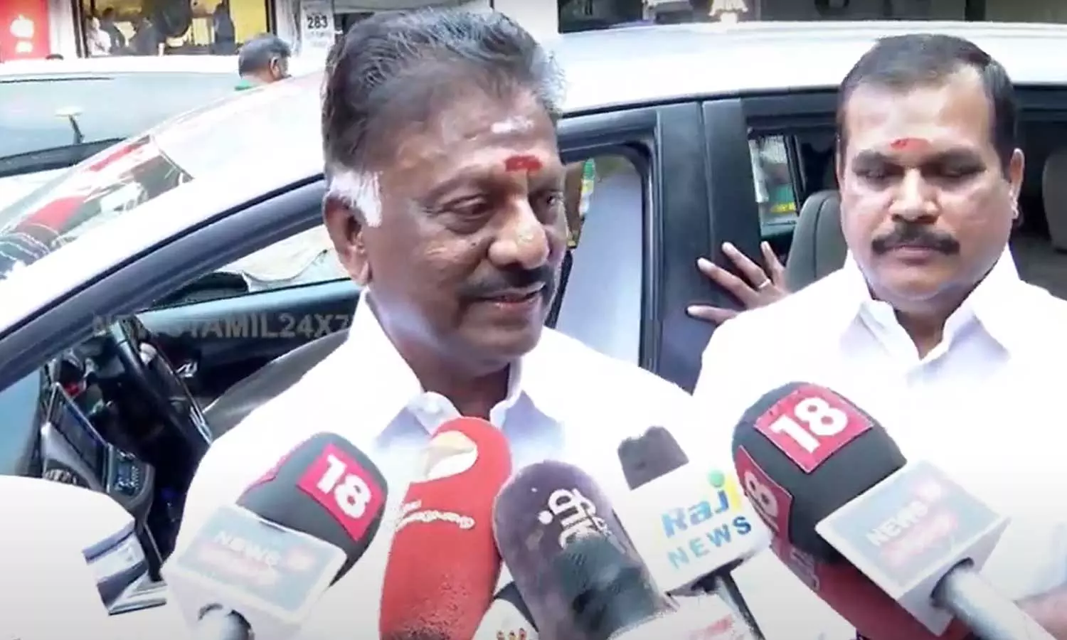 முதலமைச்சர் மு.க. ஸ்டாலின் உடனான சந்திப்பில் எந்த அரசியலும் இல்லை: ஓ.பி.எஸ். பேட்டி..! முதலமைச்சர் மு.க. ஸ்டாலின் உடனான சந்திப்பில் எந்த அரசியலும் இல்லை: ஓ.பி.எஸ். பேட்டி..!