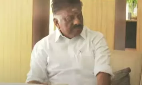 ஆழ்வார்பேட்டையில் ஆதரவாளர்களுடன் ஓ.பன்னீர்செல்வம் ஆலோசனை