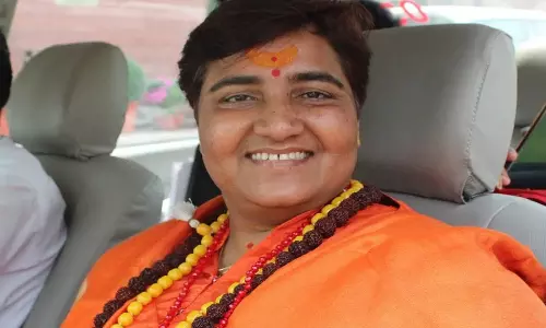 இது இந்துத்துவா-வின் வெற்றி.. காவியை அவமதித்தவர்களை  கடவுள்  மன்னிக்க மாட்டார் - பிரக்யா சிங் தாக்கூர்