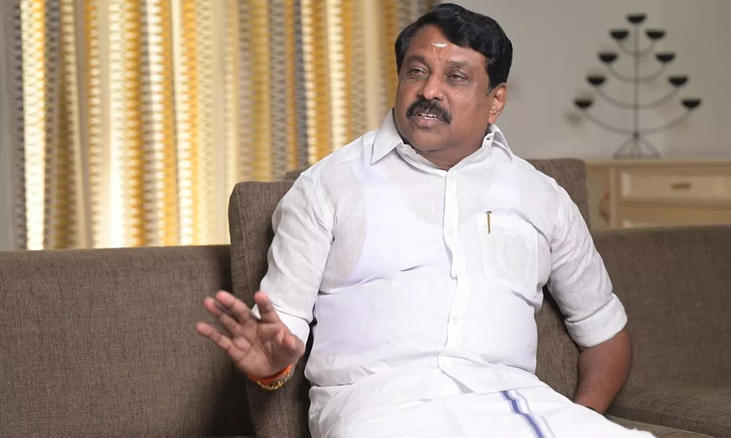 திமுக அரசு செய்யும் வெற்று விளம்பரங்களுக்கு முற்றுப்புள்ளி- நயினார் நாகேந்திரன் திமுக அரசு செய்யும் வெற்று விளம்பரங்களுக்கு முற்றுப்புள்ளி- நயினார் நாகேந்திரன்