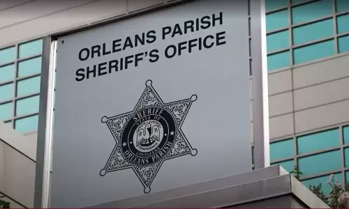 பெயர் குழப்பத்தால் கைதி மாற்றி விடுதலை: அமெரிக்க சிறை அதிகாரிகள் பணிநீக்கம்