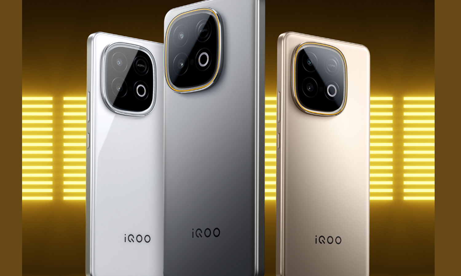 ஸ்மார்ட்போனுடன் ஒரே நாளில் இரு சாதனங்களை களமிறக்கும் ஐகூ