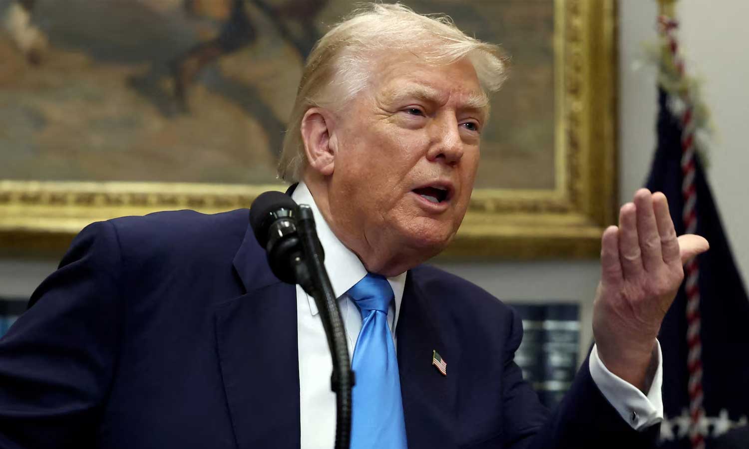 ரஷியாவை நோக்கி 2 அணுசக்தி நீர்மூழ்கி கப்பல்கள் - டிரம்ப் உத்தரவு