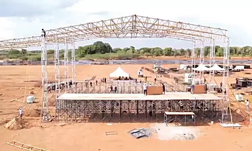 மதுரையில் வேகம் எடுக்கும் த.வெ.க. மாநில மாநாட்டின் முன்னேற்பாடு பணிகள்