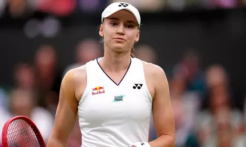 கனடா ஓபன் டென்னிஸ்: காலிறுதிக்கு முன்னேறினார் ரிபாகினா