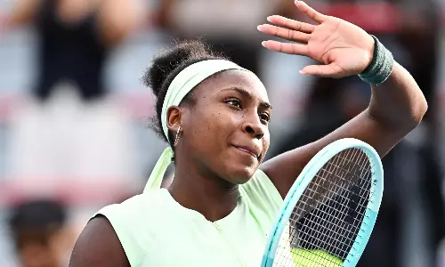 கனடா ஓபன் டென்னிஸ்: 4வது சுற்றில் நம்பர் 1 வீராங்கனை அதிர்ச்சி தோல்வி