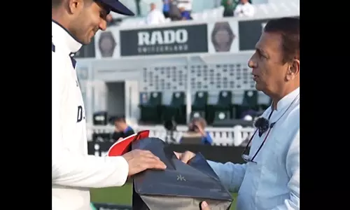 சுப்மன் கில்லுக்கு சிறப்பு பரிசு வழங்கிய சுனில் கவாஸ்கர்: காரணம் இதுதான்