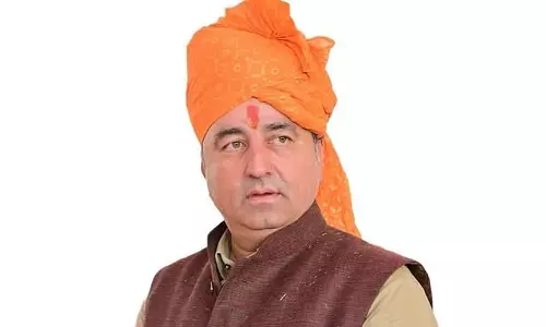 பகவான் கிருஷ்ணரை முதல் மந்திரி வேண்டியதால் மழை பெய்கிறது: ராஜஸ்தான் மந்திரி சர்ச்சை பேச்சு