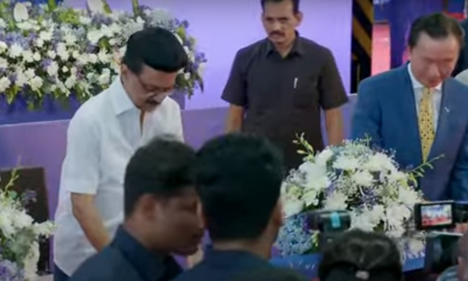 தூத்துக்குடியில் மின்சார கார் தயாரிப்பு தொழிற்சாலையை திறந்து வைத்தார் மு.க.ஸ்டாலின்