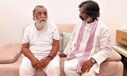 ஜார்க்கண்ட் முன்னாள் முதலமைச்சர் ஷிபு சோரன் உடல்நலக் குறைவால் காலமானார்