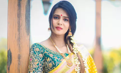 நடிகை மீரா மிதுனை கைது செய்ய உத்தரவு