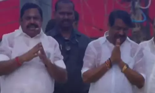 அ.தி.மு.க. வெற்றி உறுதி..! கொட்டும் மழையில் எடப்பாடி பழனிசாமி பரப்புரை