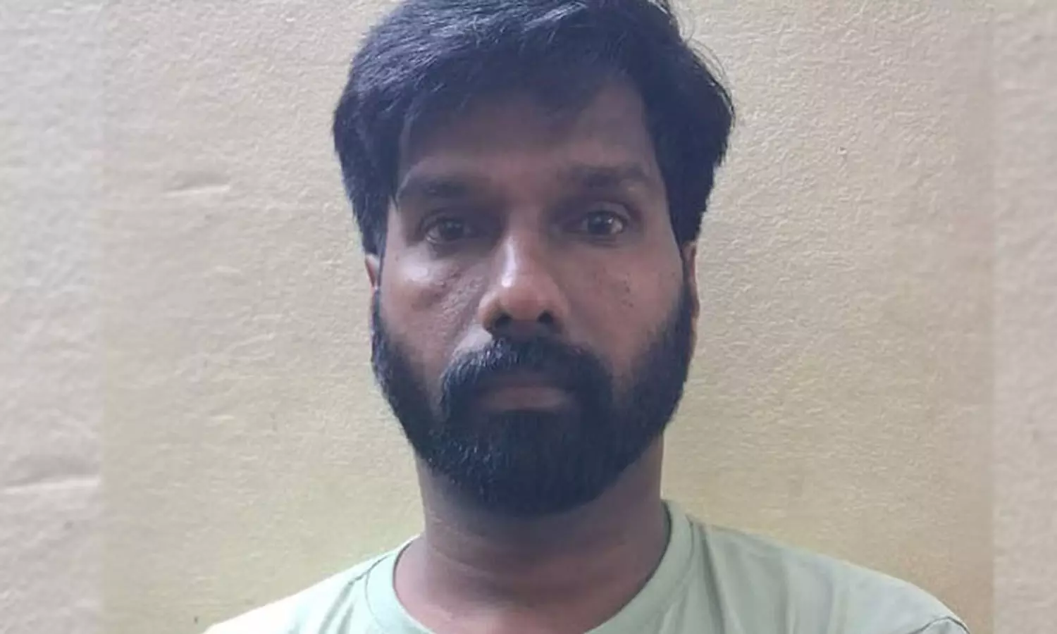 கள்ளக்காதலியின் 14 வயது மகளை பாலியல் வன்கொடுமை செய்த ஆட்டோ டிரைவர் கைது