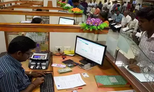 பொதுத்துறை வங்கிகளில் 10,277 கிளர்க் வேலை- உடனே அப்ளை பண்ணுங்க!