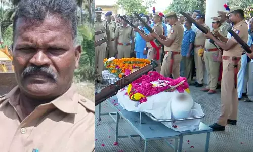 கொலை செய்யப்பட்ட எஸ்எஸ்ஐ சண்முகவேல் உடல் அரசு மரியாதையுடன் தகனம்